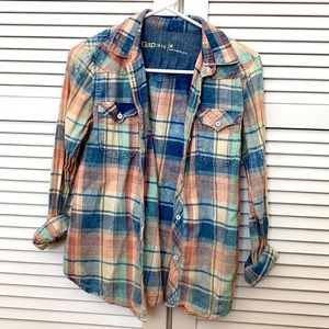 Gap plaid button up